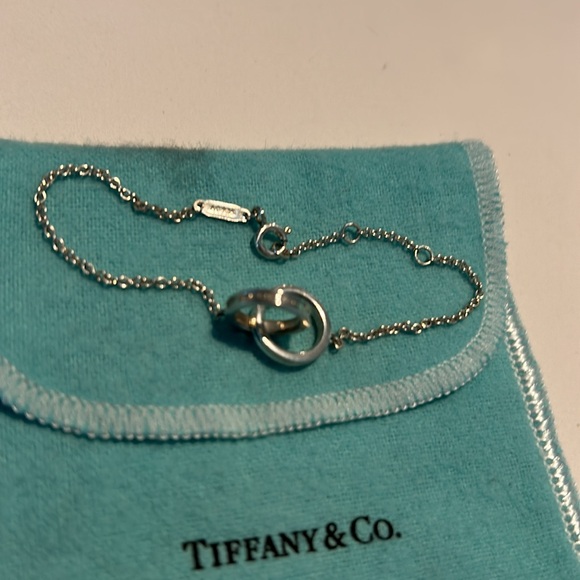 Tiffany and Co Interlocking Circles Chain bracelet - Picture 4 of 5